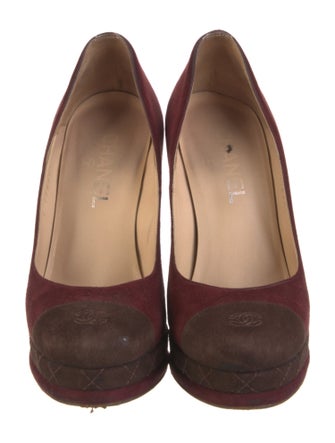 Chanel 2012 Interlocking CC Logo Pumps