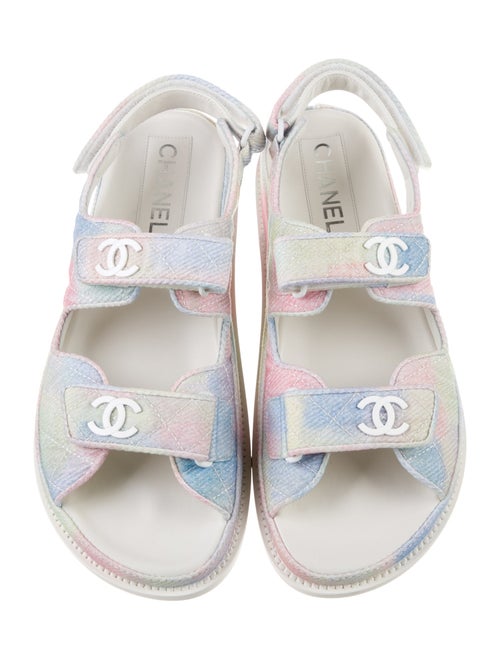 Chanel 2022 Interlocking CC Logo Espadrilles