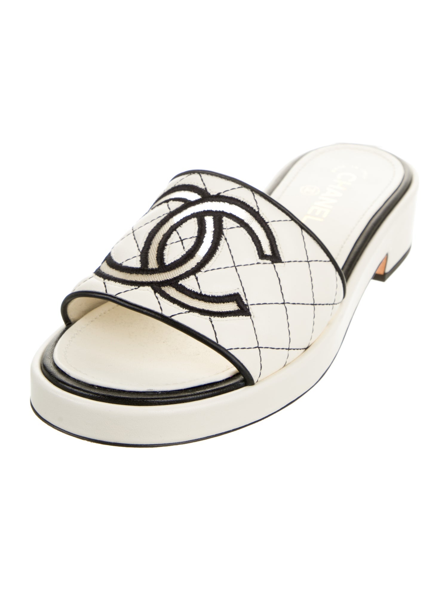 Chanel 2020 Interlocking CC Logo Slides