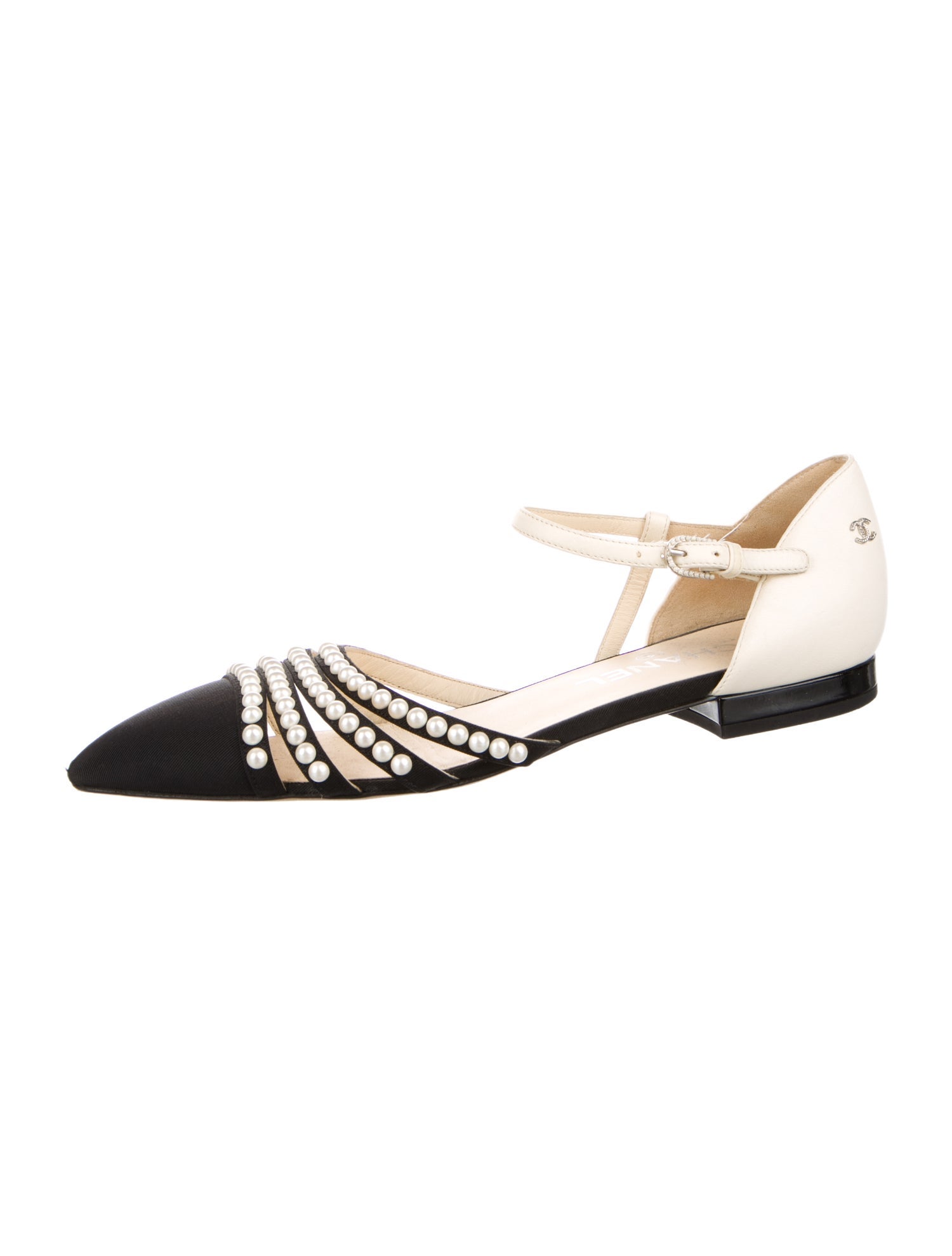 Chanel Interlocking CC Logo Leather D'Orsay Flats