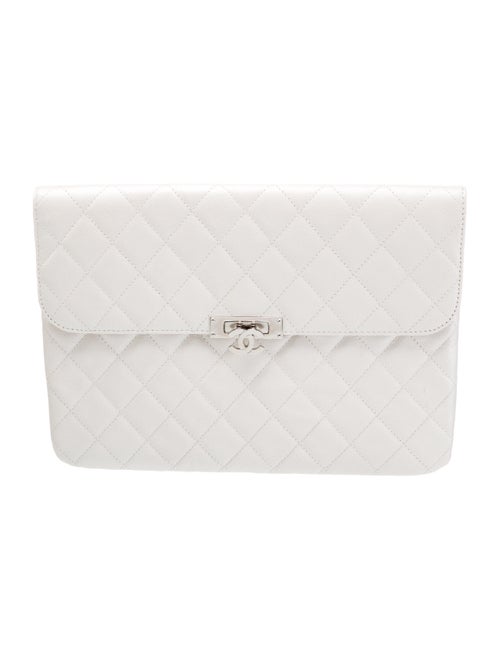 Chanel Quilted Caviar O-Case
