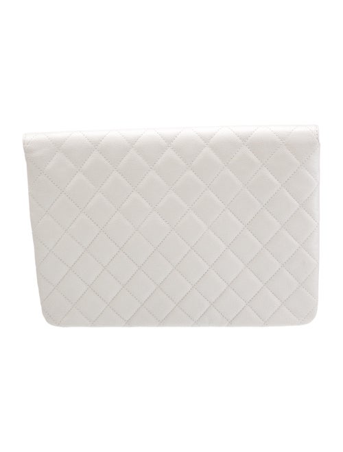 Chanel Quilted Caviar O-Case