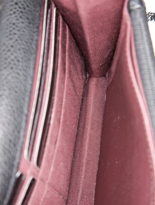 Chanel Classic Wallet on Chain