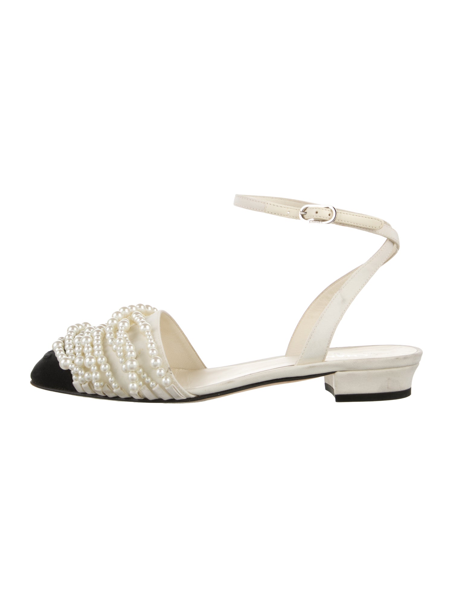 Chanel 2017 Interlocking CC Logo Slingback Flats