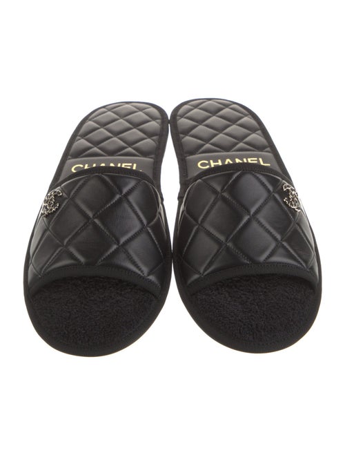 Chanel 2021 Interlocking CC Logo Slides