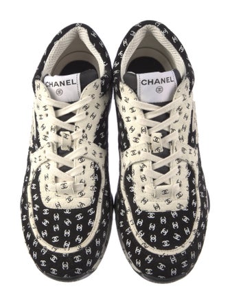 Chanel 2022 Interlocking CC Logo Chunky Sneakers