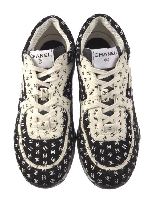 Chanel 2022 Interlocking CC Logo Chunky Sneakers