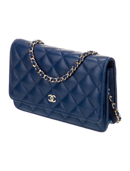 Chanel Classic Wallet On Chain