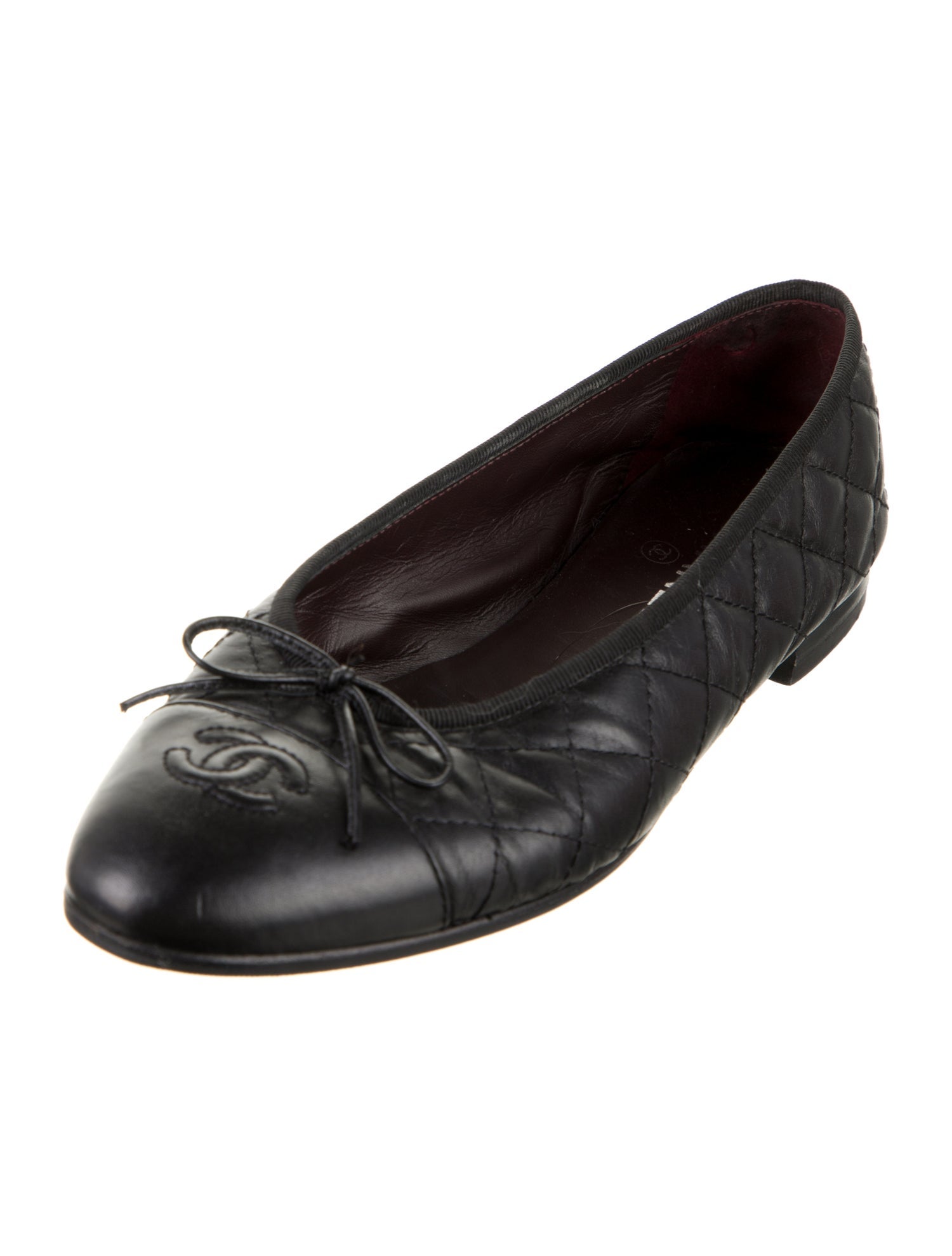 Chanel Interlocking CC Logo Leather Ballet Flats