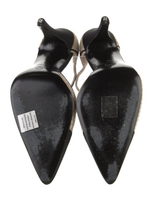 Chanel Interlocking CC Logo D'Orsay Pumps