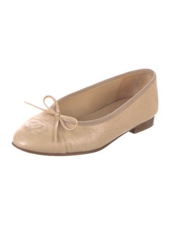 Chanel Interlocking CC Logo Leather Ballet Flats