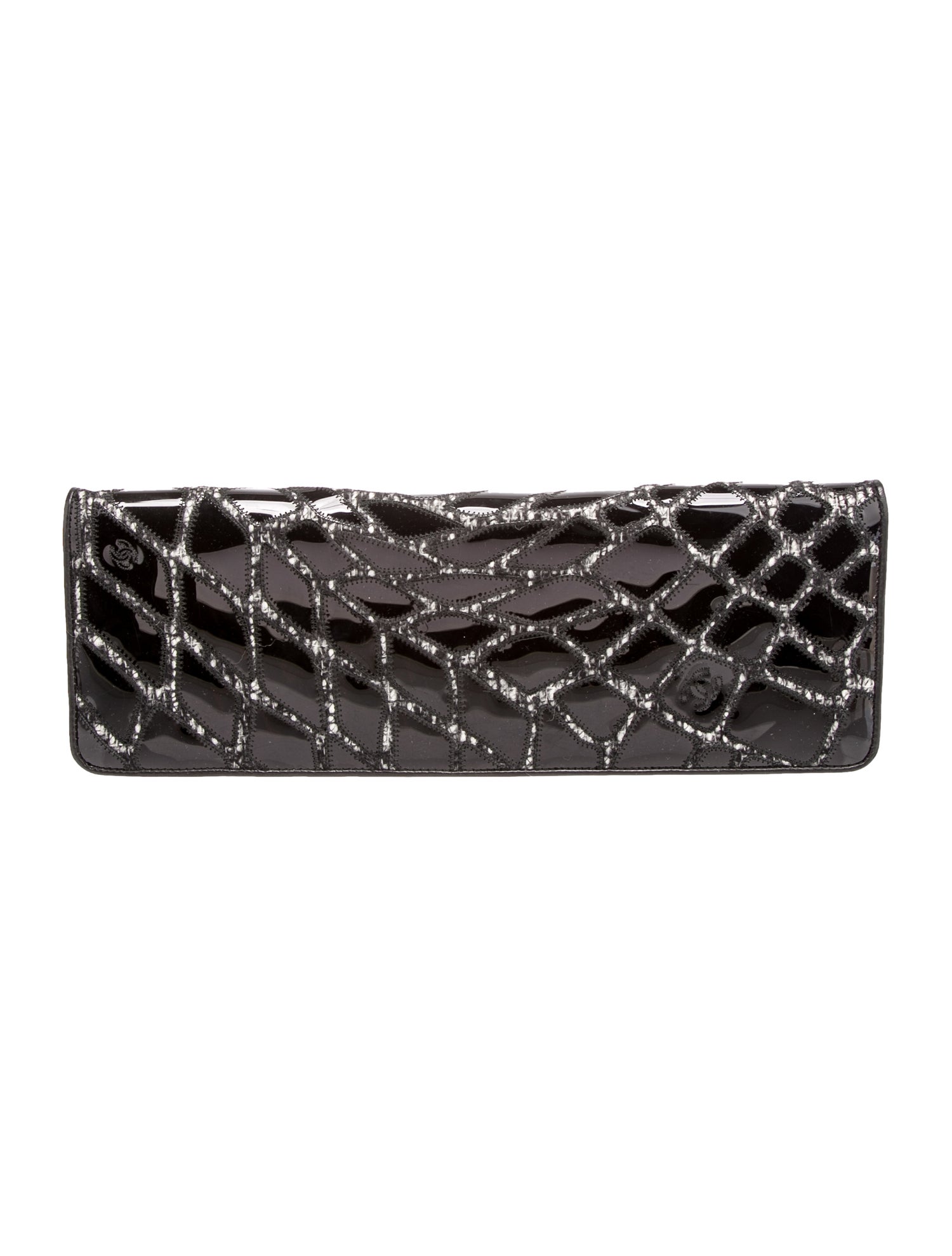 Chanel E/W Scales Patent Clutch