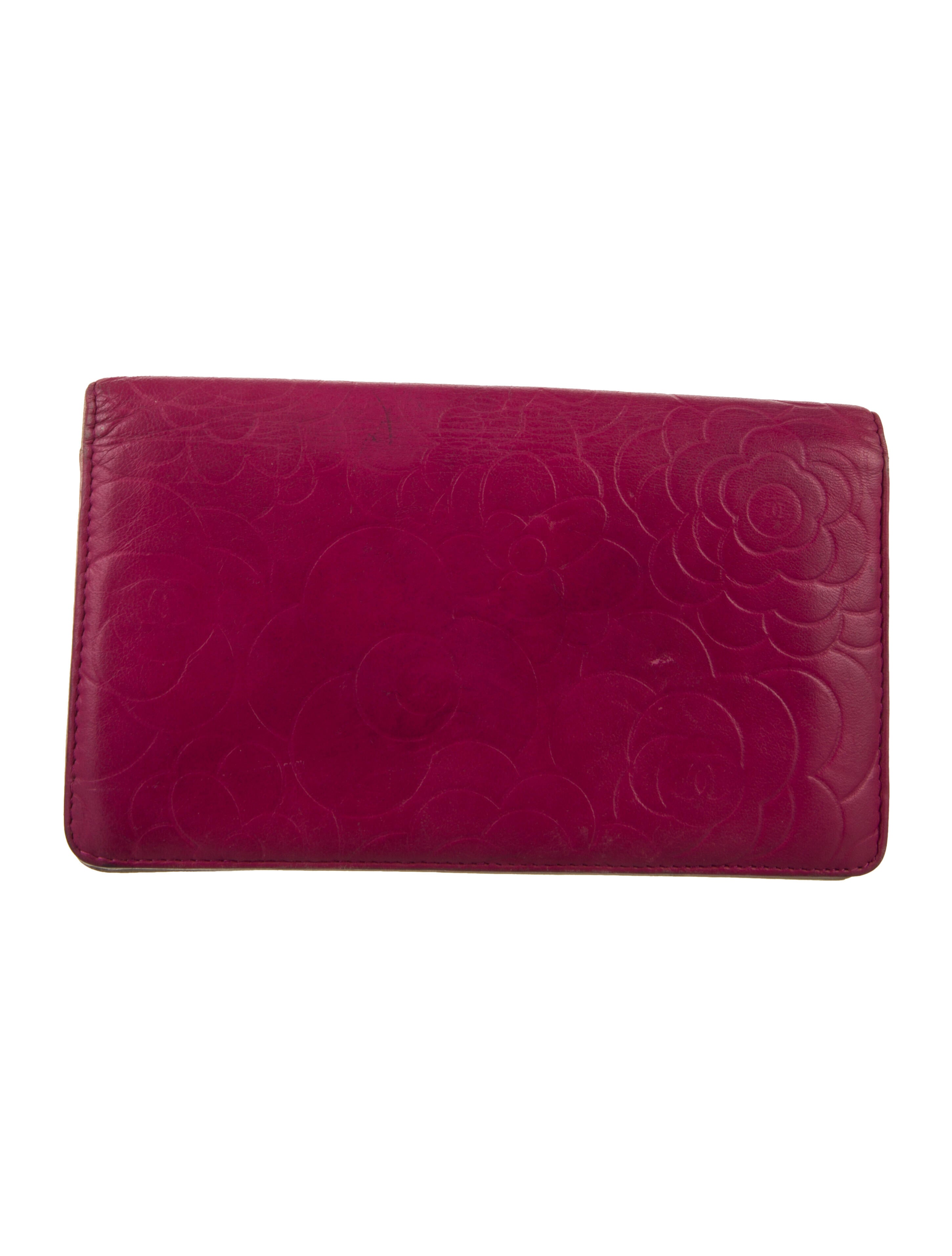 Chanel 2011-2012 Yen Wallet