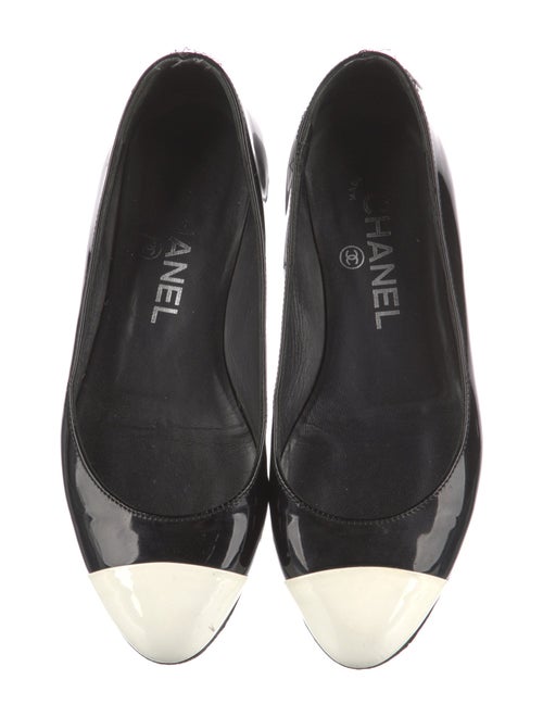 Chanel 2008 Interlocking CC Logo Flats