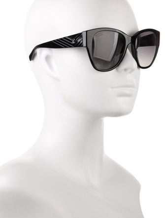 Chanel Interlocking CC Logo Cat-Eye Sunglasses