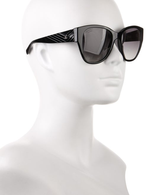 Chanel Interlocking CC Logo Cat-Eye Sunglasses
