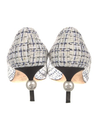 Chanel 2019 Faux Pearl Accents Pumps