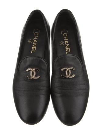 Chanel 2018 Interlocking CC Logo Loafers