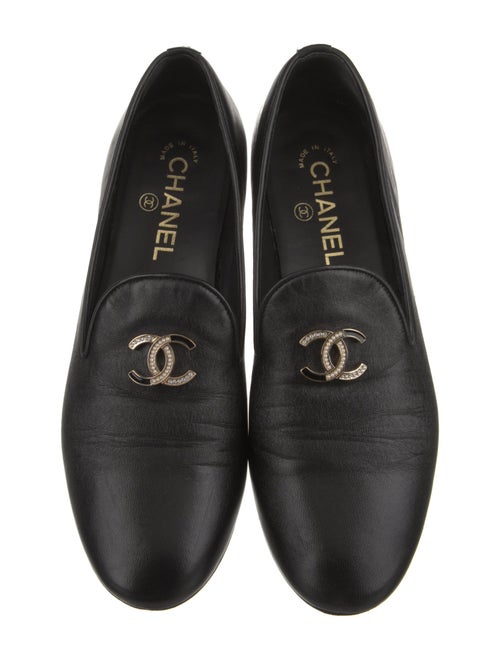 Chanel 2018 Interlocking CC Logo Loafers