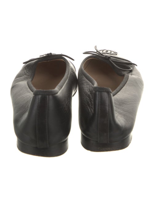 Chanel Interlocking CC Logo Leather Ballet Flats