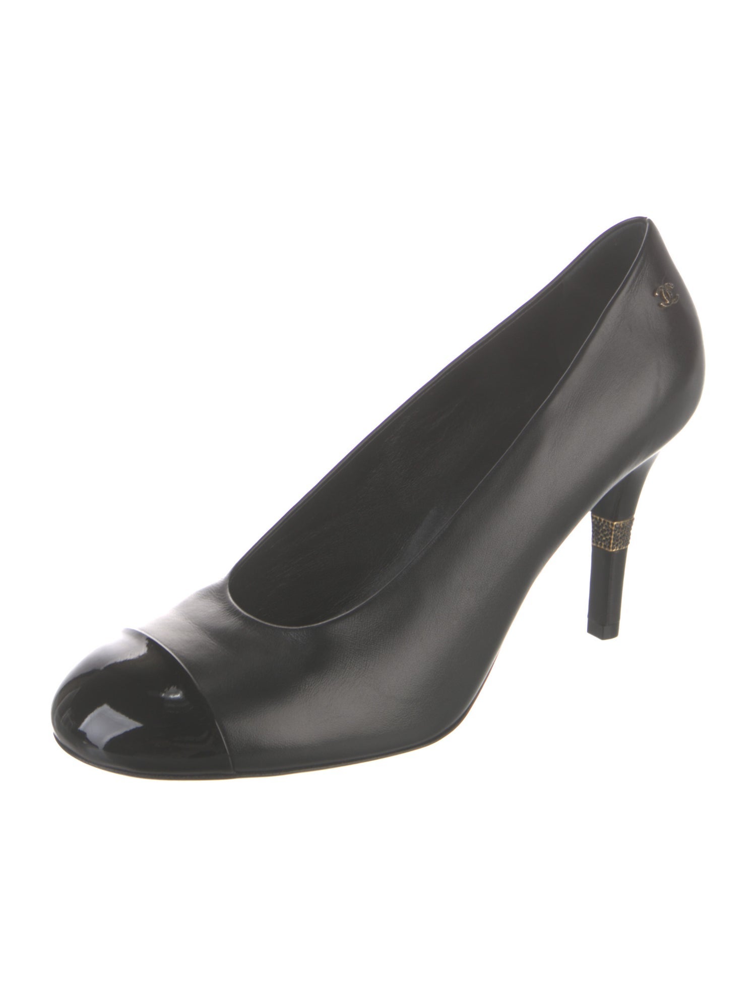 Chanel 2022 Interlocking CC Logo Pumps w/ Tags