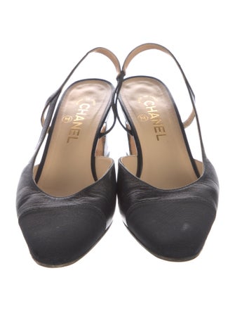 Chanel Interlocking CC Logo Goat Leather Slingback Pumps