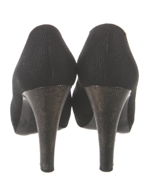 Chanel Interlocking CC Logo Karung Pumps