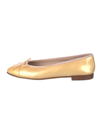 Chanel Interlocking CC Logo Patent Leather Ballet Flats