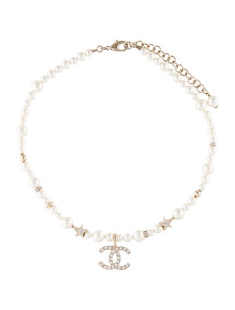 Chanel 2023 Faux Pearl & Strass CC & Star Pendant Necklace