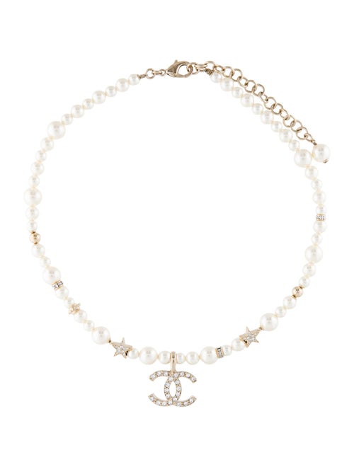 Chanel 2023 Faux Pearl & Strass CC & Star Pendant Necklace