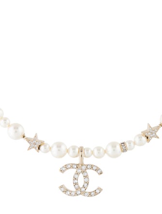 Chanel 2023 Faux Pearl & Strass CC & Star Pendant Necklace