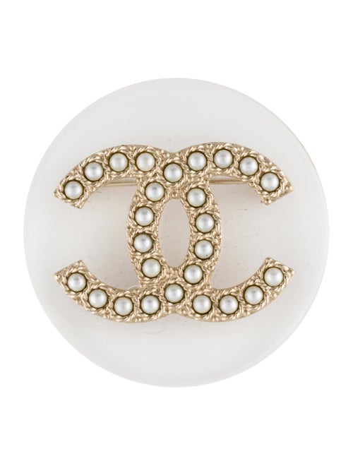 Chanel Faux Pearl & Resin CC Brooch