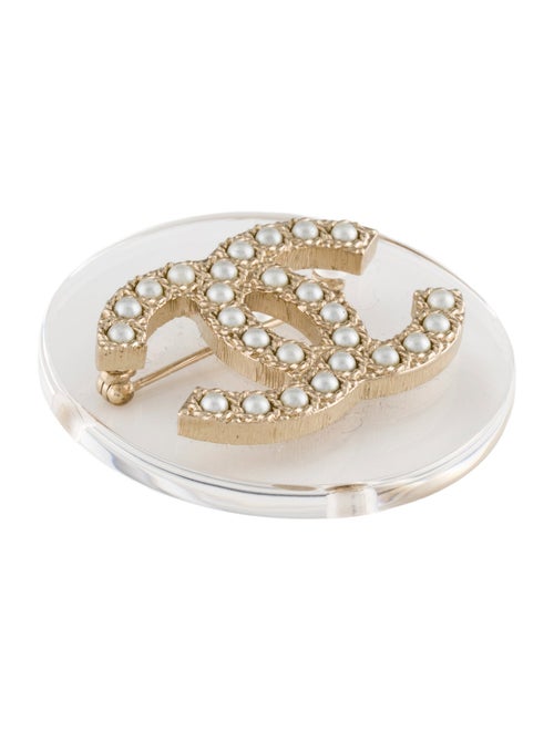Chanel Faux Pearl & Resin CC Brooch