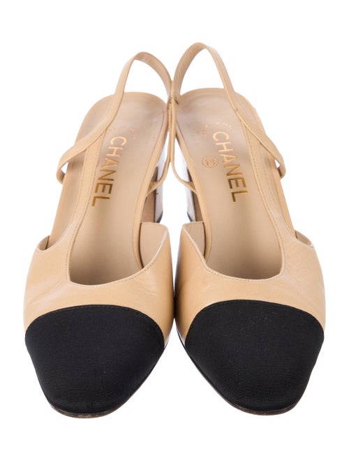 Chanel Interlocking CC Logo Leather Slingback Pumps