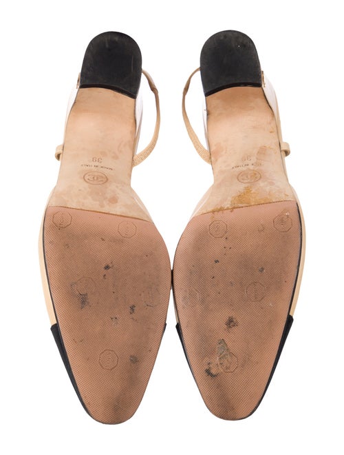 Chanel Interlocking CC Logo Leather Slingback Pumps