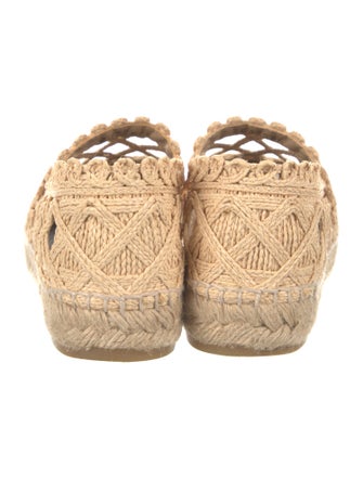 Chanel 2018 Interlocking CC Logo Espadrilles