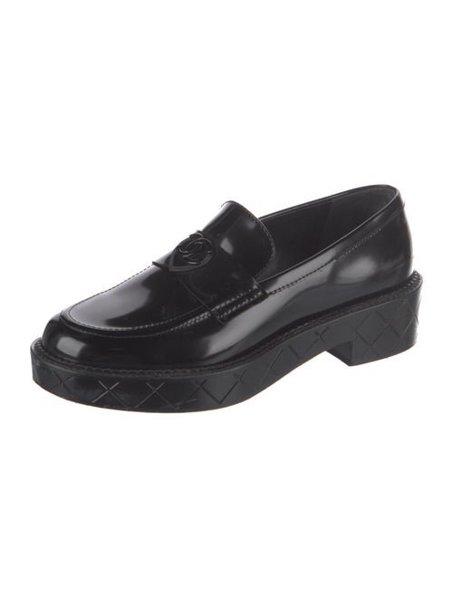 Chanel 2024 Interlocking CC Logo Loafers