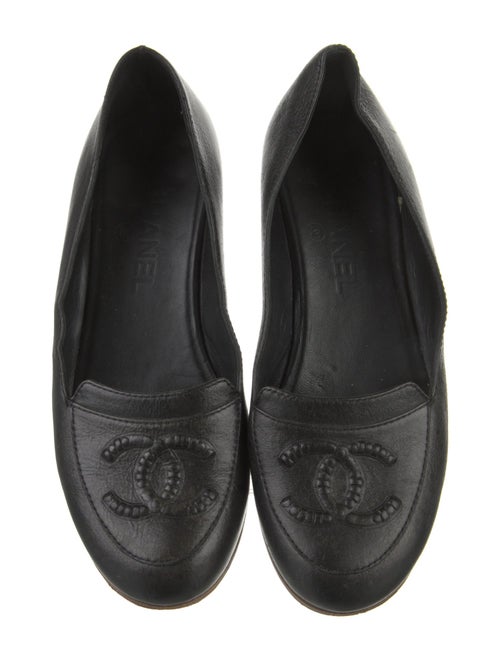 Chanel Interlocking CC Logo Leather Loafers