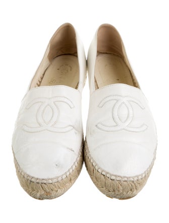Chanel Interlocking CC Logo Leather Espadrilles