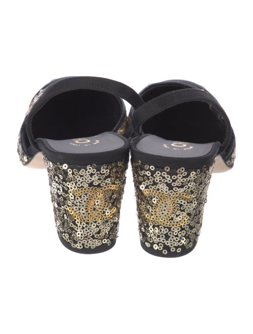 Chanel 2024 Interlocking CC Logo Slingback Pumps