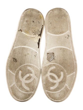 Chanel Interlocking CC Logo Leather Sneakers