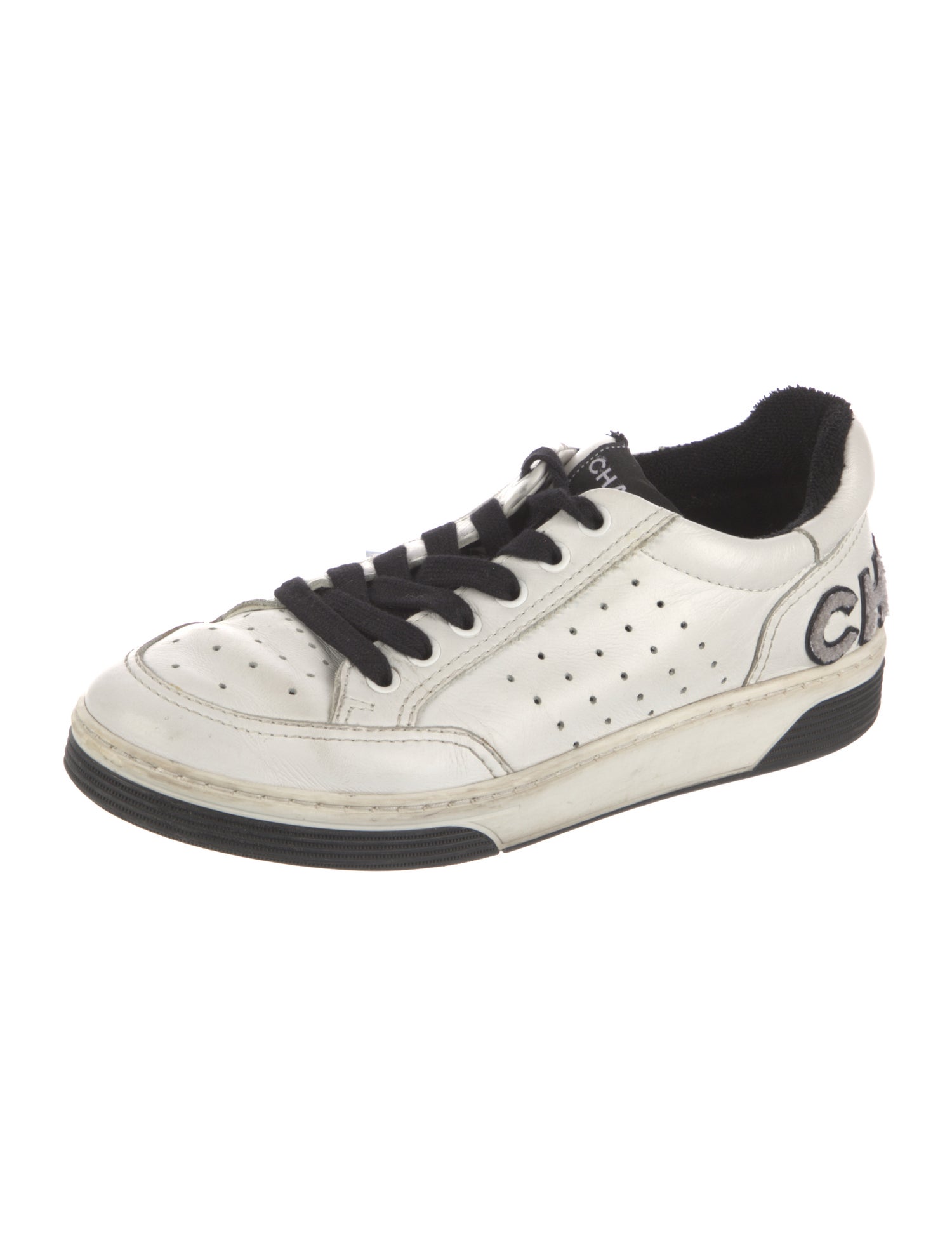 Chanel Interlocking CC Logo Leather Sneakers