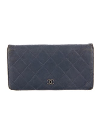 Chanel 2011-2012 Yen Bifold Wallet
