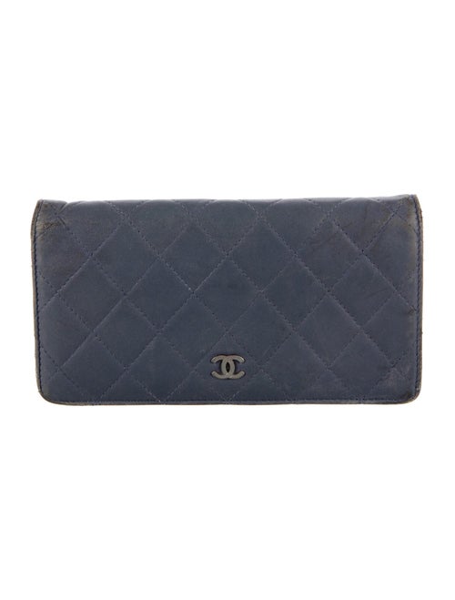 Chanel 2011-2012 Yen Bifold Wallet