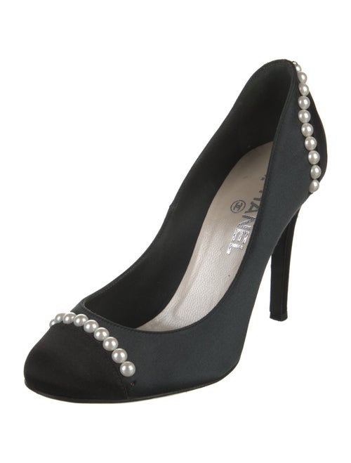 Chanel Interlocking CC Logo Satin Pumps