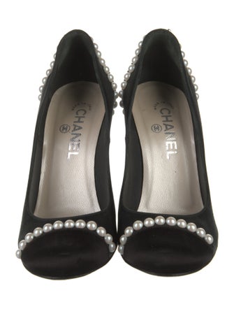 Chanel Interlocking CC Logo Satin Pumps