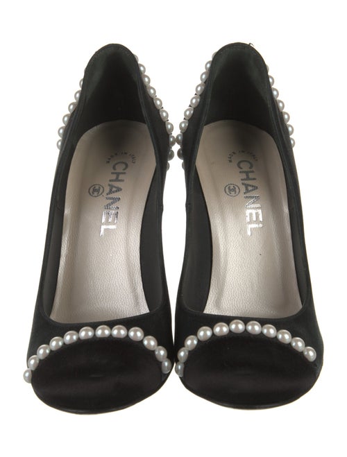 Chanel Interlocking CC Logo Satin Pumps