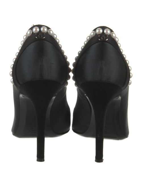 Chanel Interlocking CC Logo Satin Pumps