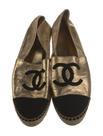 Chanel Interlocking CC Logo Leather Espadrilles
