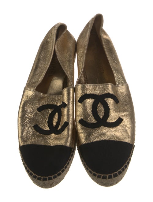 Chanel Interlocking CC Logo Leather Espadrilles